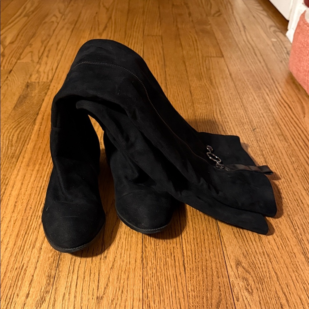 High Black Boots